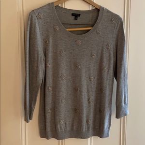 Fun casual top with sparkles.